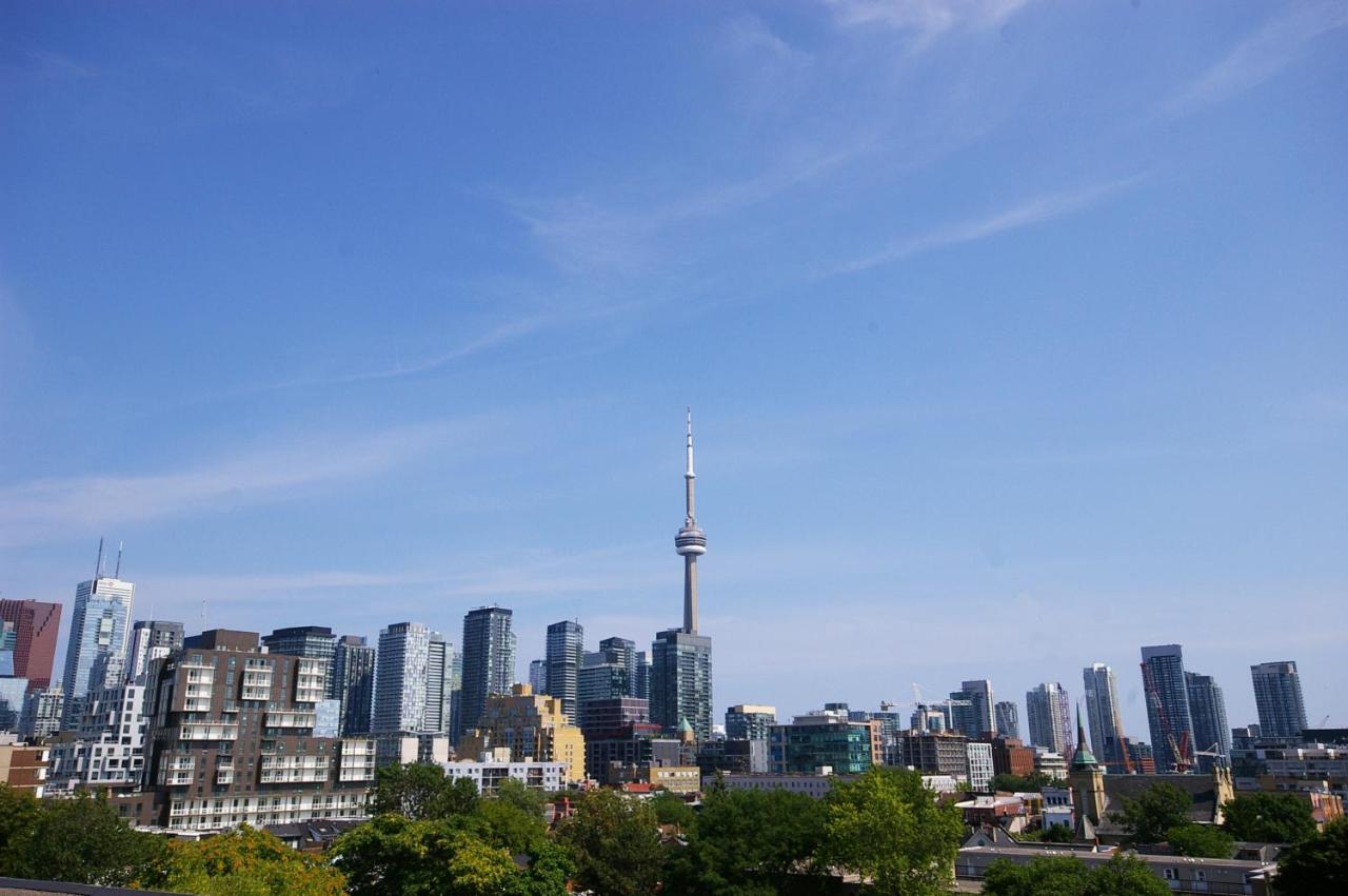 The Alexandra Hotel Toronto Exterior photo